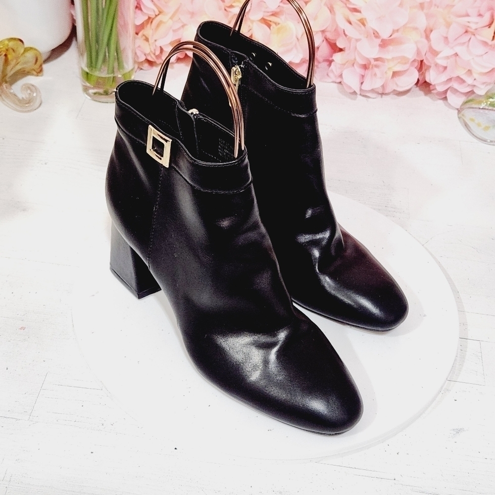 LIZ Claiborne Womens Macomb Booties Block Heel Size 6.5M - Picture 5 of 12